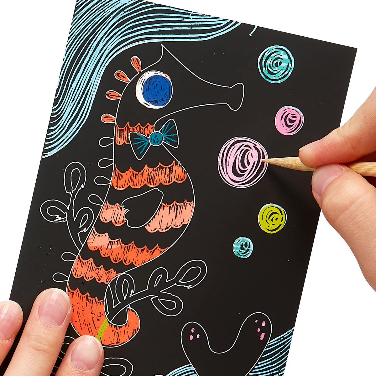 Scratch and Scribble Mini Scratch Art Kit - Friendly Fish - 8 Cards 1 Sticker Sheet