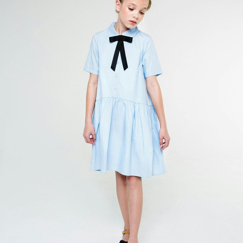 Isabella (light blue)
