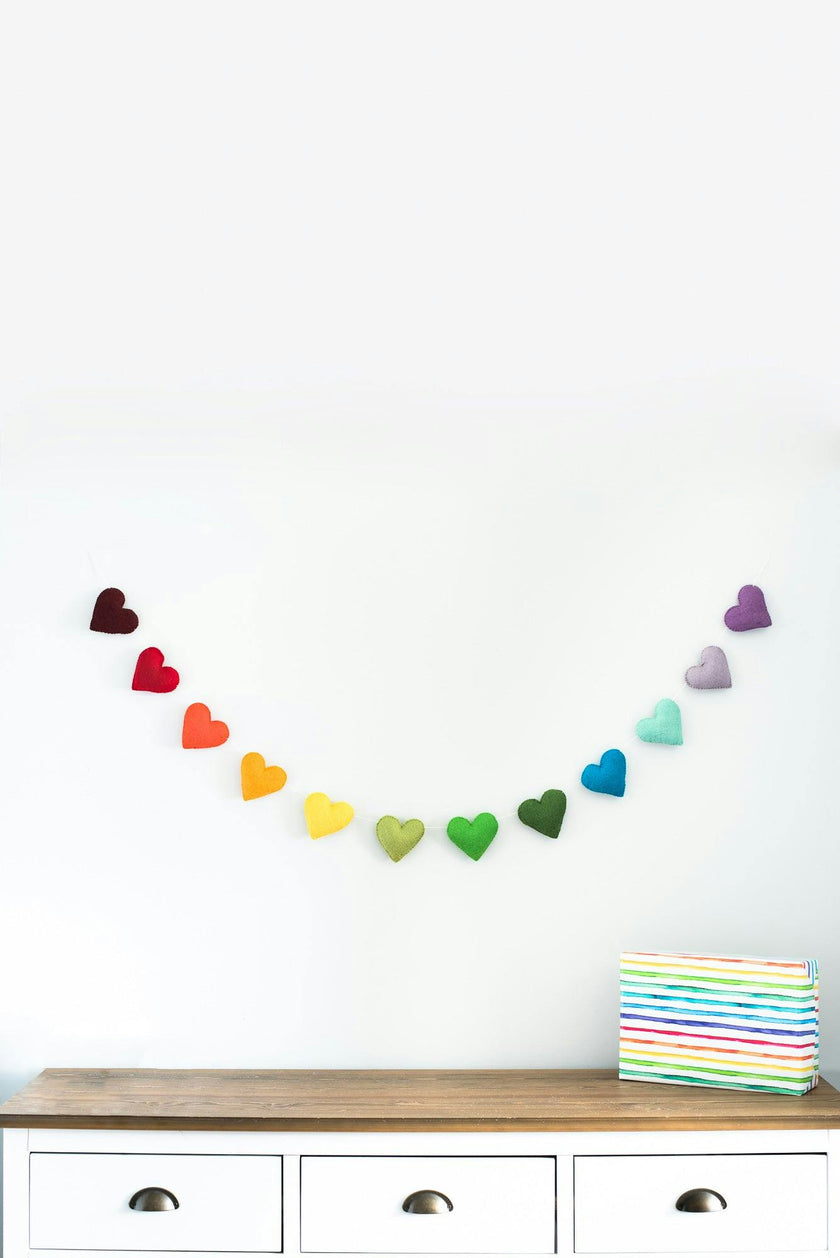 Heart Garland (Rainbow)