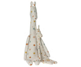 Giraffe, Big