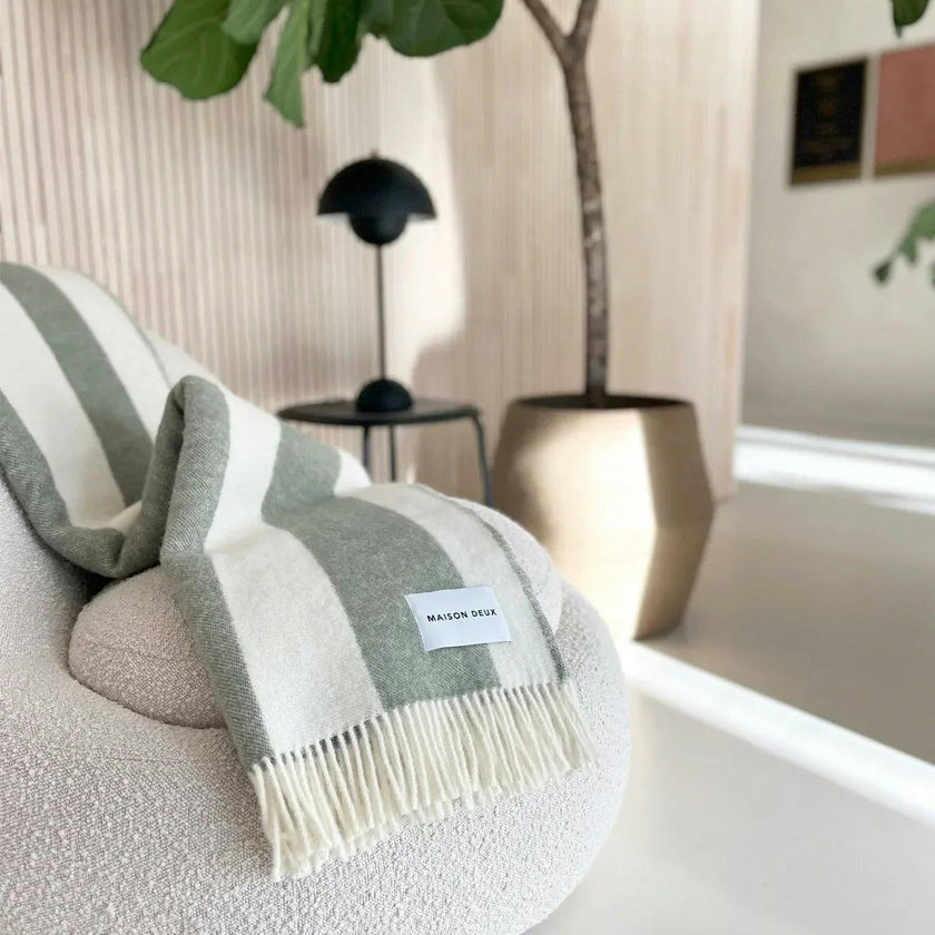 Rough Stripe Blanket