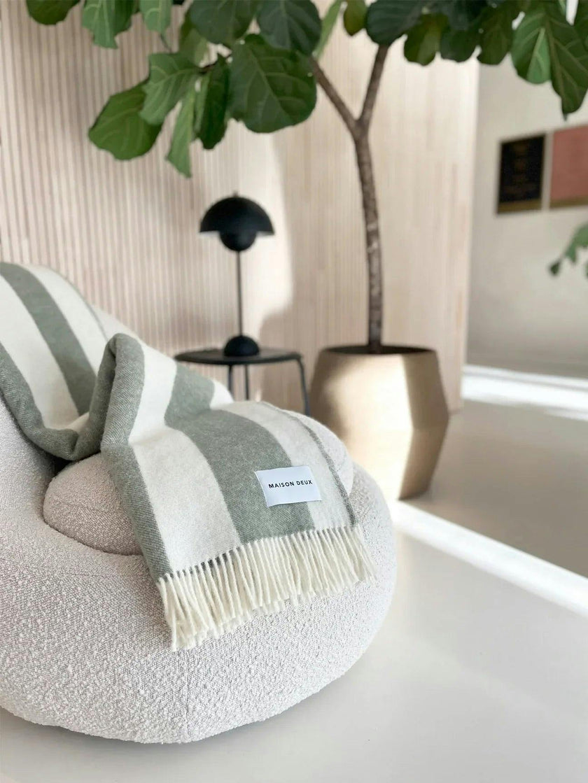 Rough Stripe Blanket