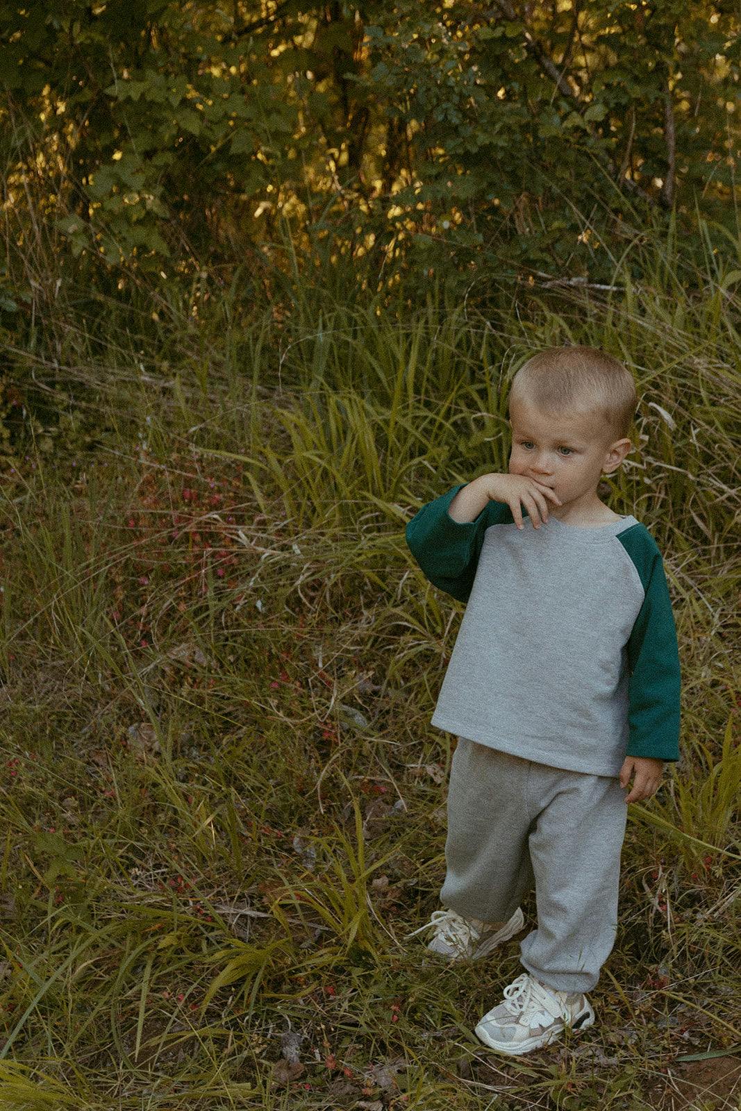 Chase Set in Heather Grey