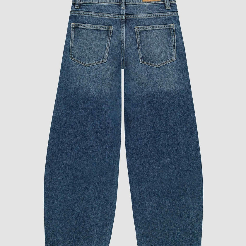 Lilia Barrel Jeans |  Seagate