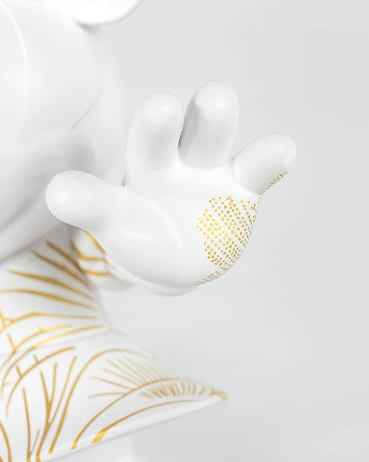 Minnie STAR STYLE White & Gold 12in