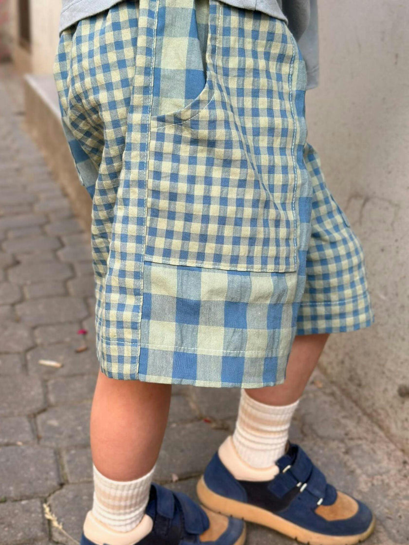children's shorts - aqua vichy