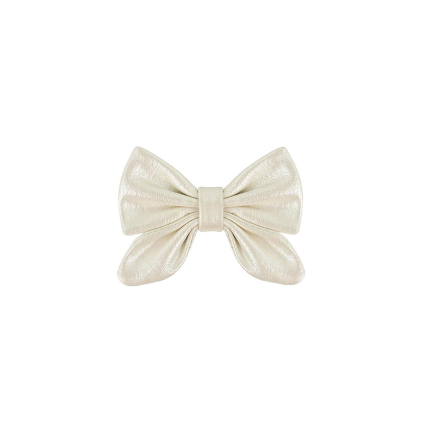 Flooria Clip | Off White Metallic Leather