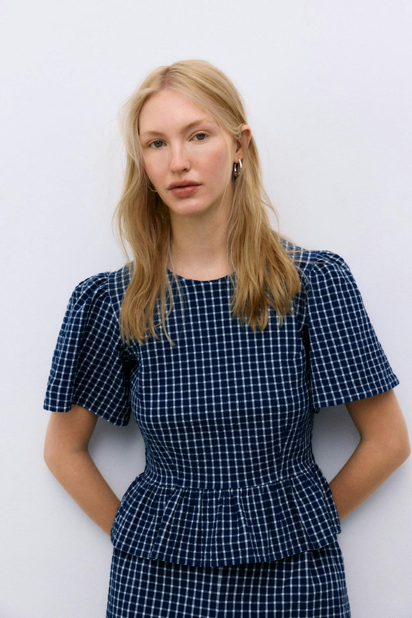 Jasmine Woman Top Summer Midnight Checks