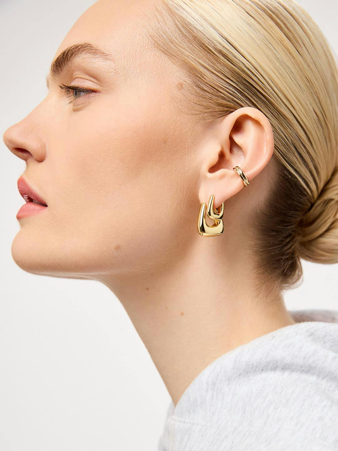 Chunky Gold Hoop Earrings - Colene