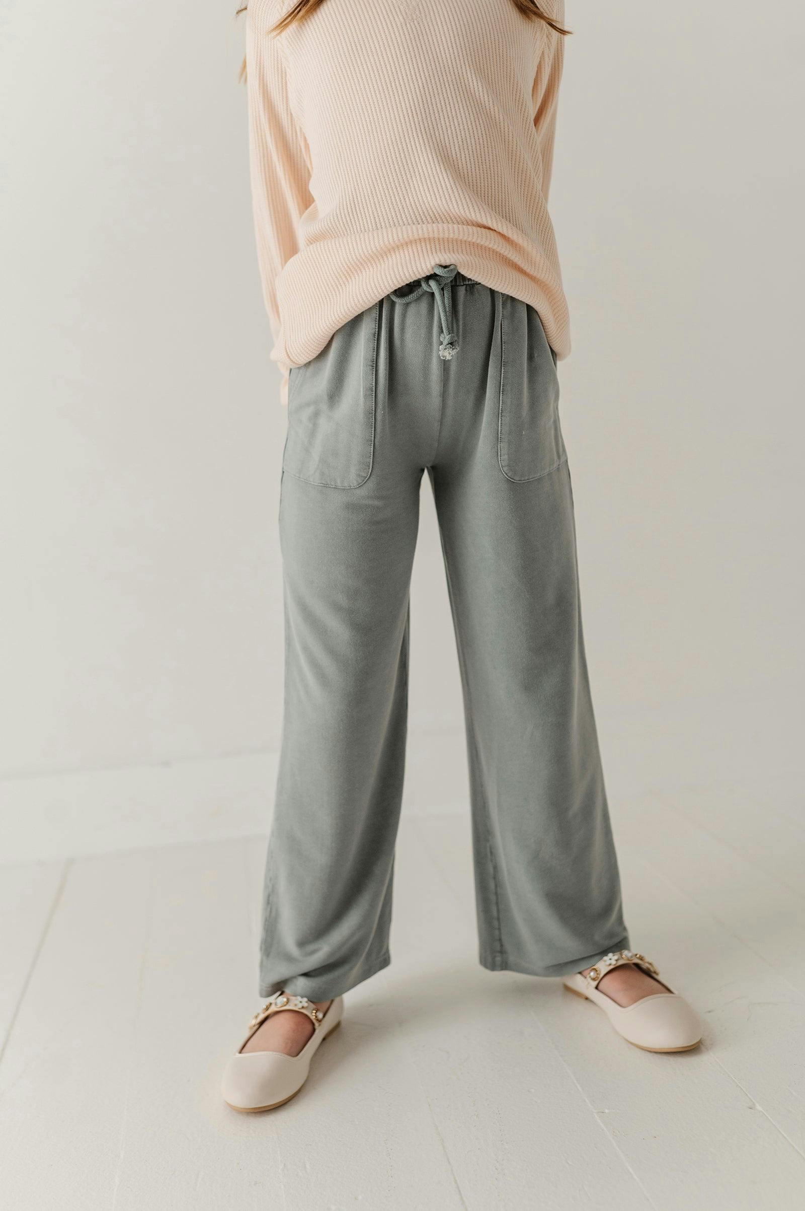 Girls Acid Wash Comfy Pant in Shadow Green