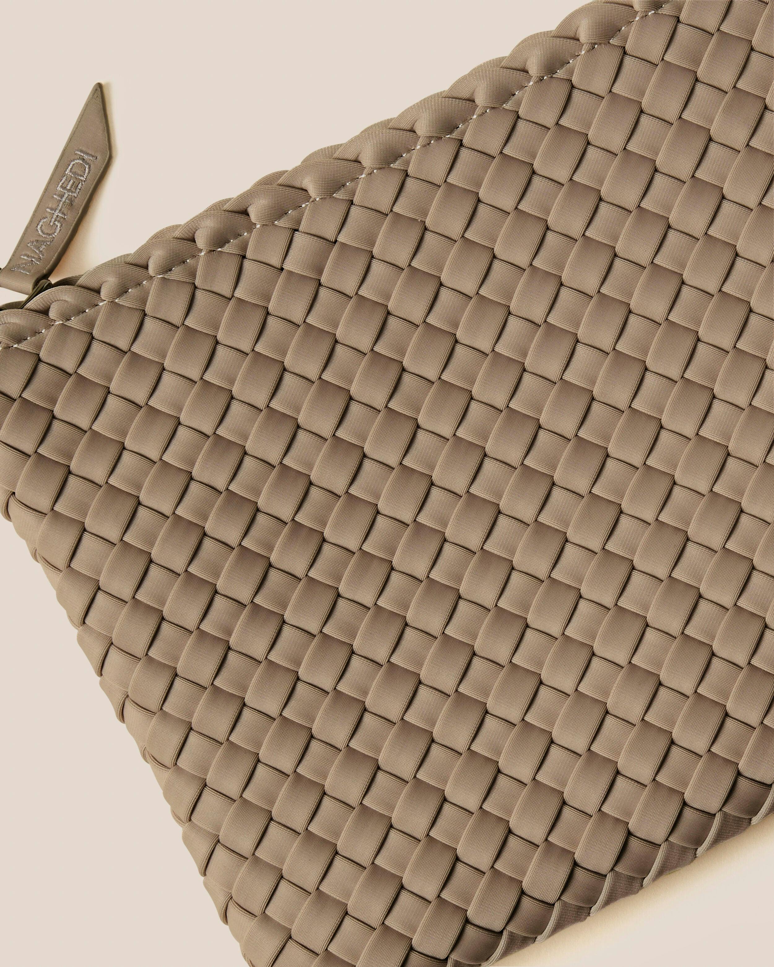 Nomad Large Hobo | Cashmere