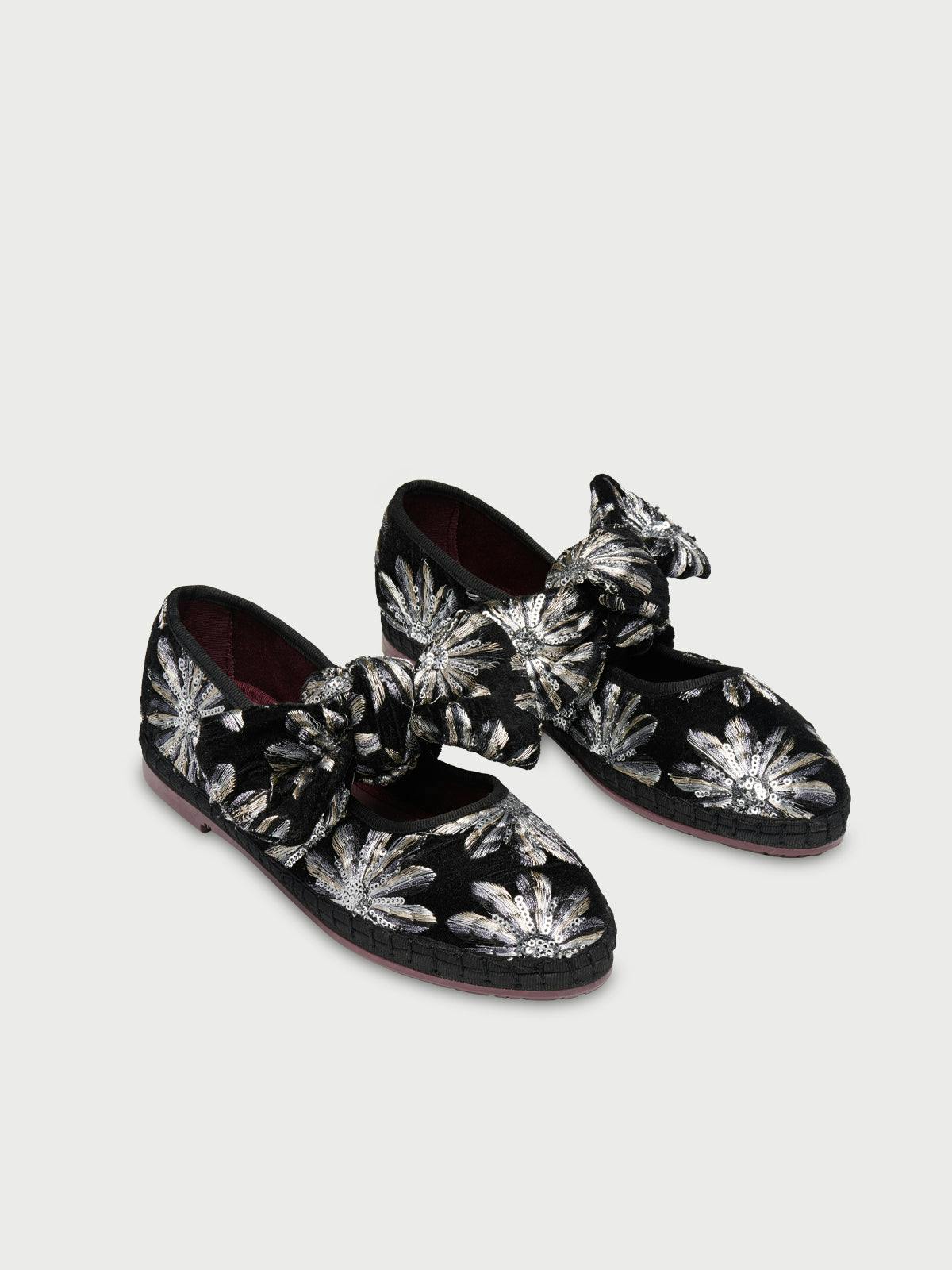 Lyra Petal Silver