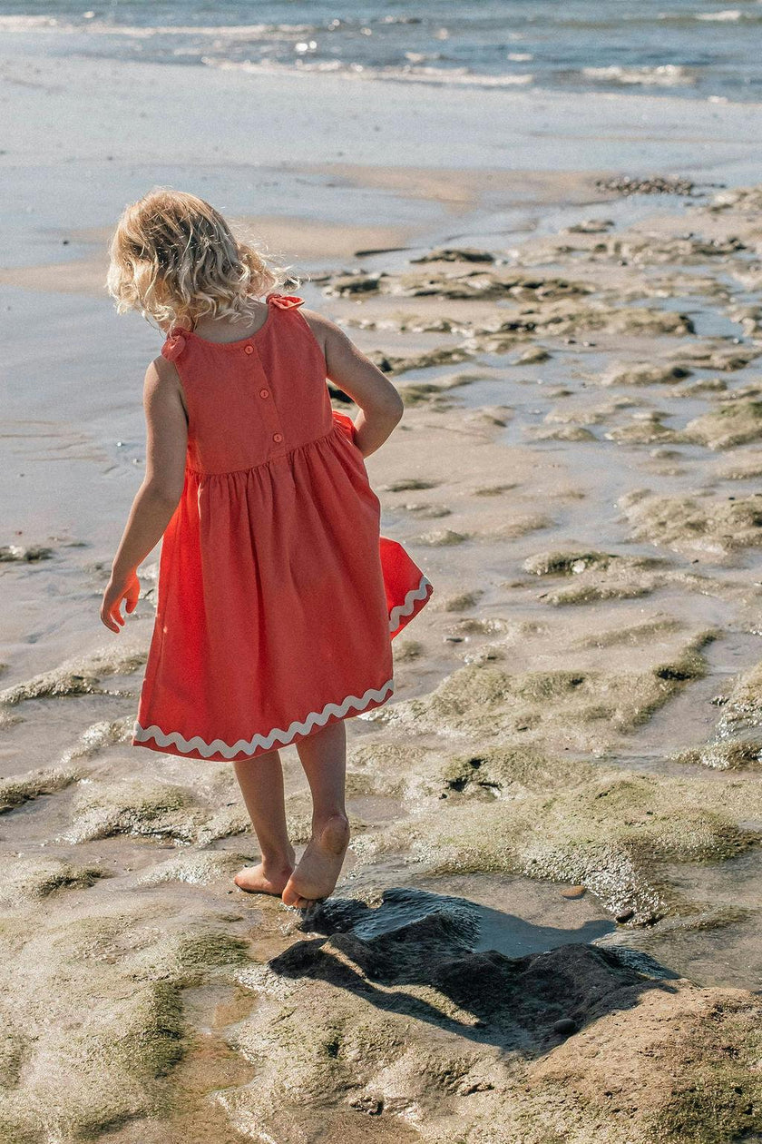 Piper Dress in Tres Cherry