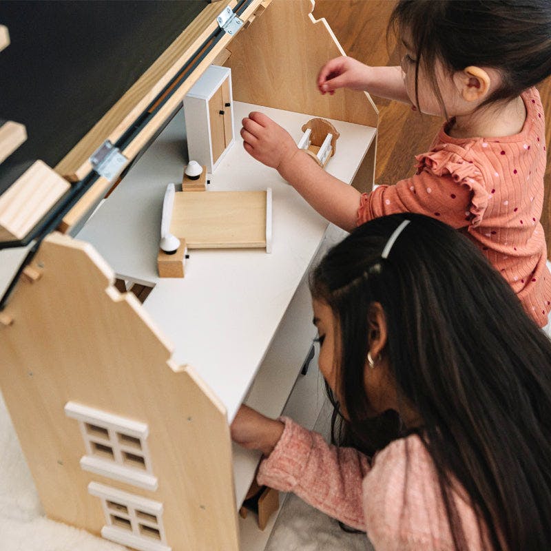 Dollhouse Accessories