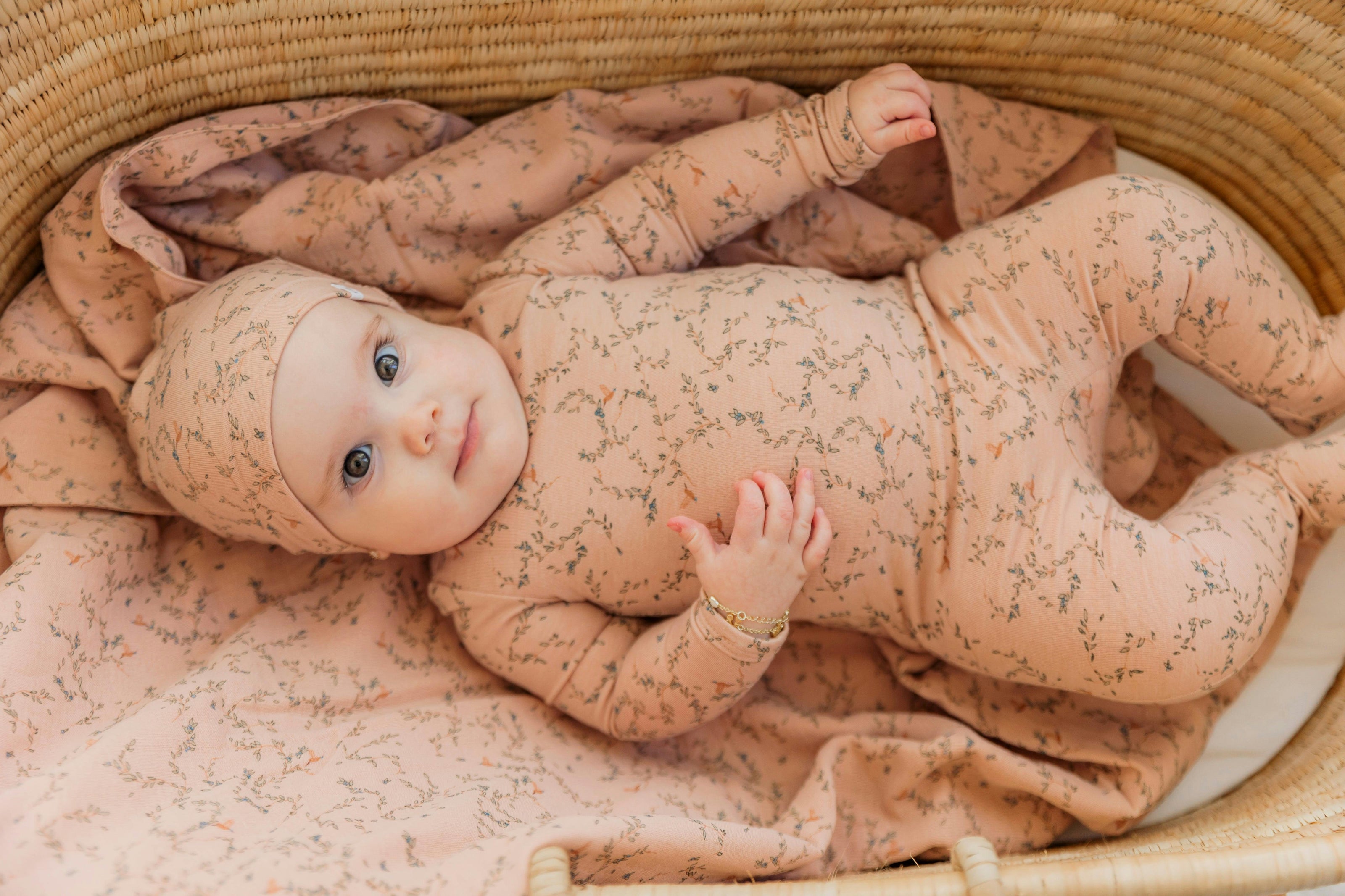 Leaves and Bird Print Swaddle