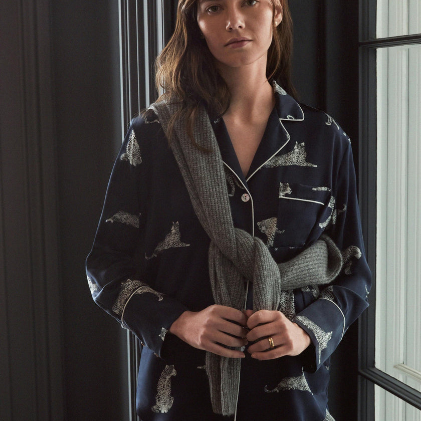 Women's Silk Pajama Set in Panthère de Nuit
