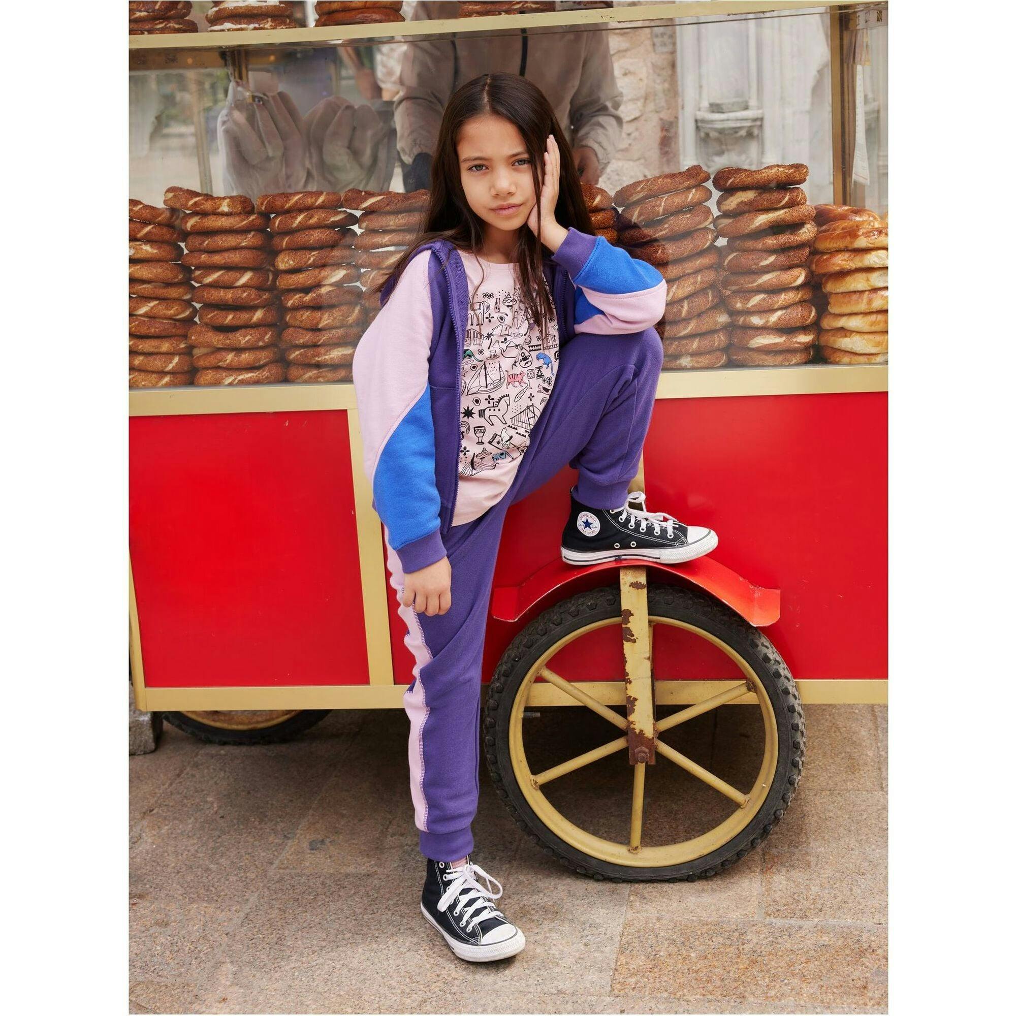 Colorblock Stripe-Out Elastic Waist Drawstring Pocket Joggers, Purple