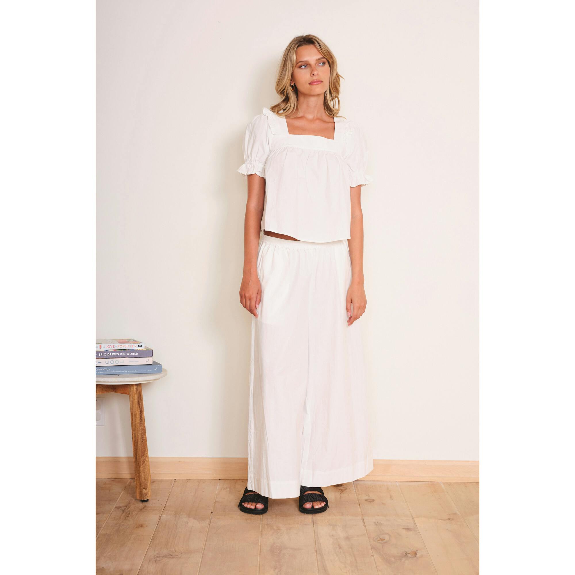 Women's Greta Woven Square Neck Boxy Fit Top