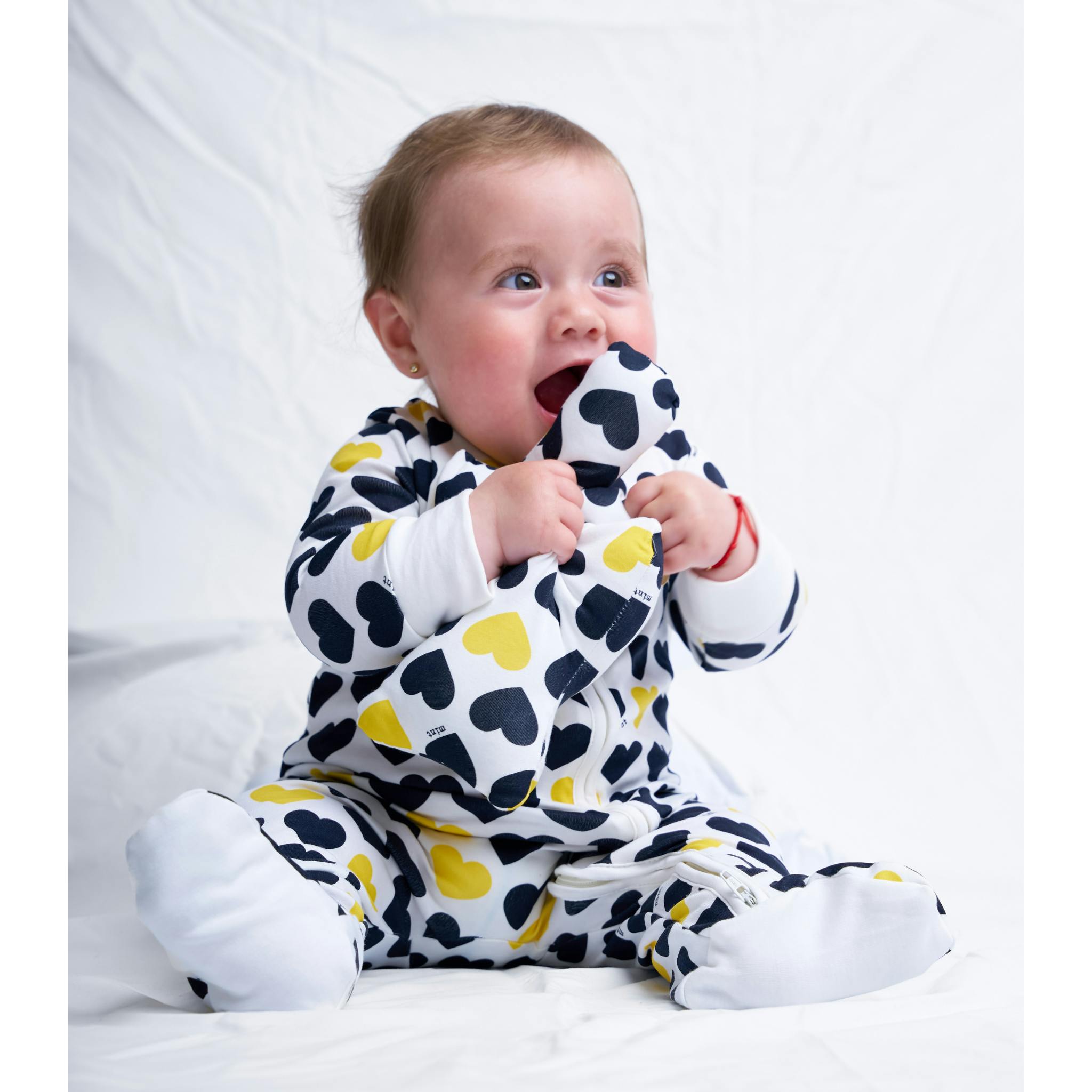 Black & Yellow Hearts Zip-up Baby Bodysuit