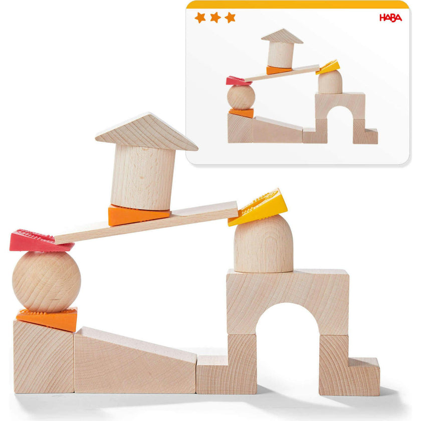 Teetering 3D Arranging Blocks