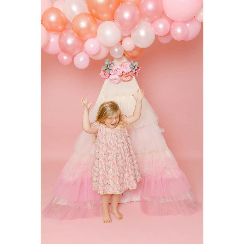 Ruffled Tulle Play Tent