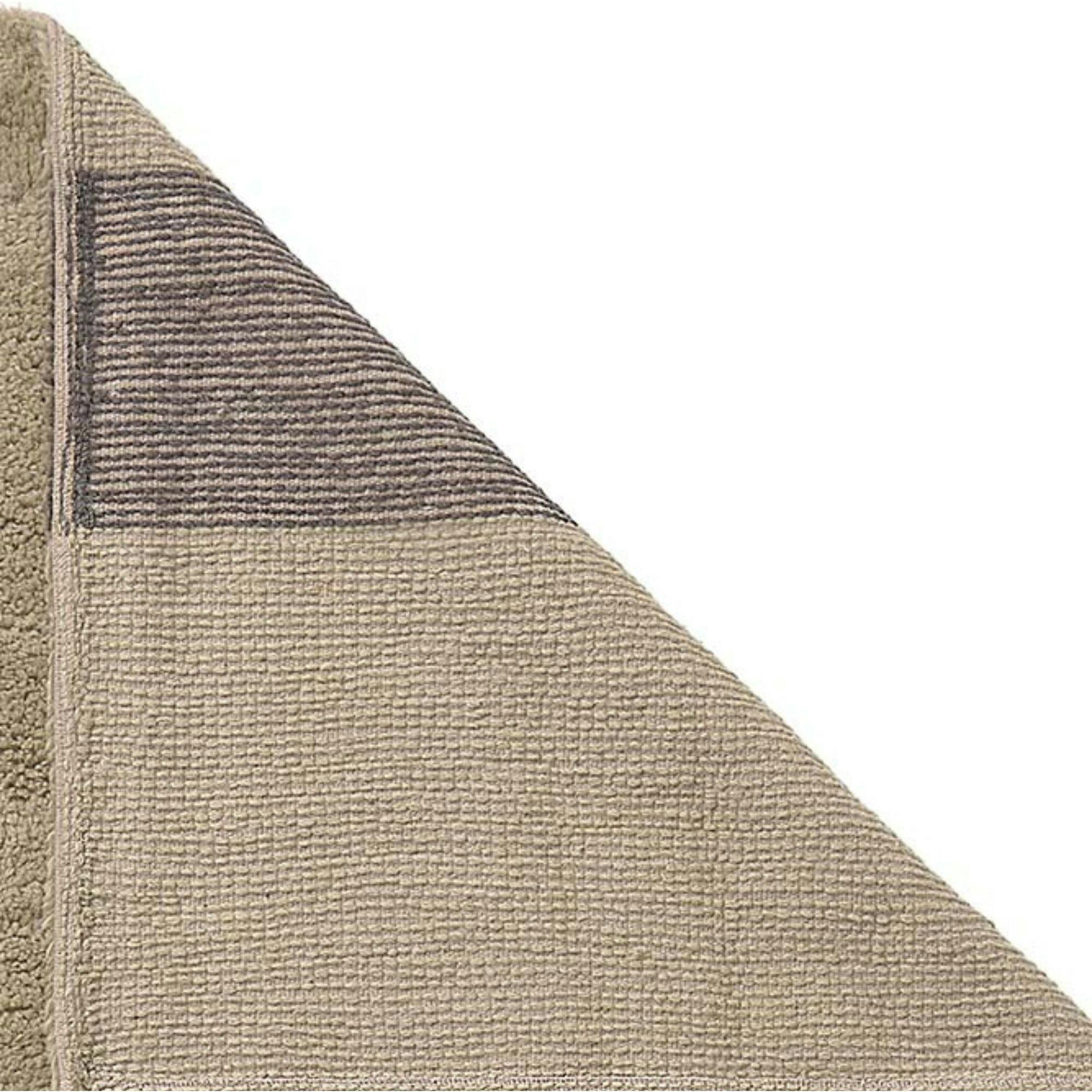 Wool Area Rug Chroma