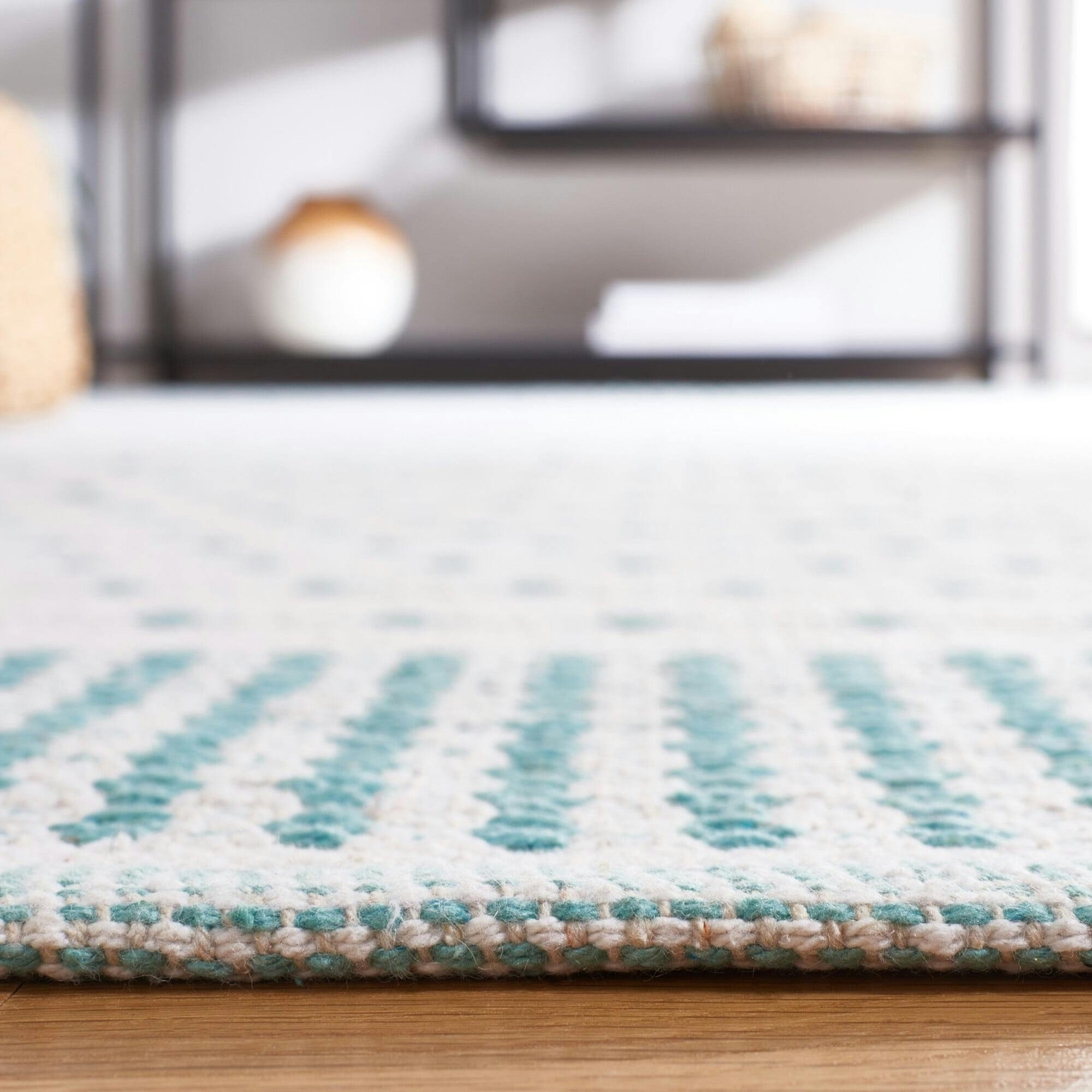 Montauk Dottie Rug, Blue