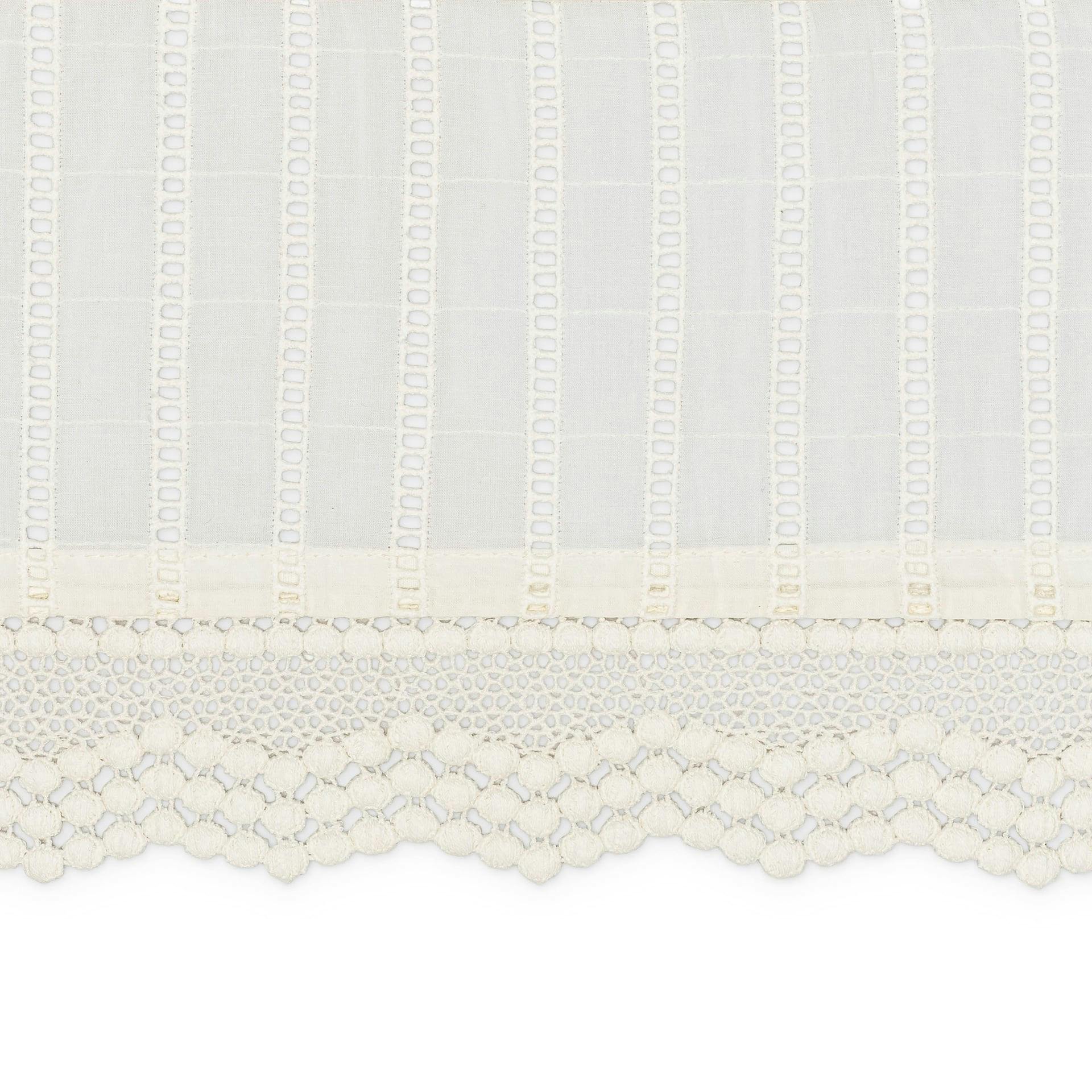 Off-White Lace Scallop Crib Skirt