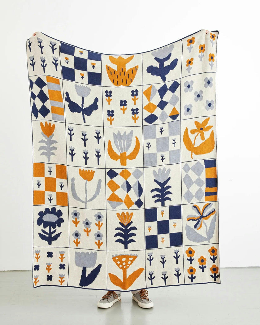 Toni Darling Frank Knit Blanket