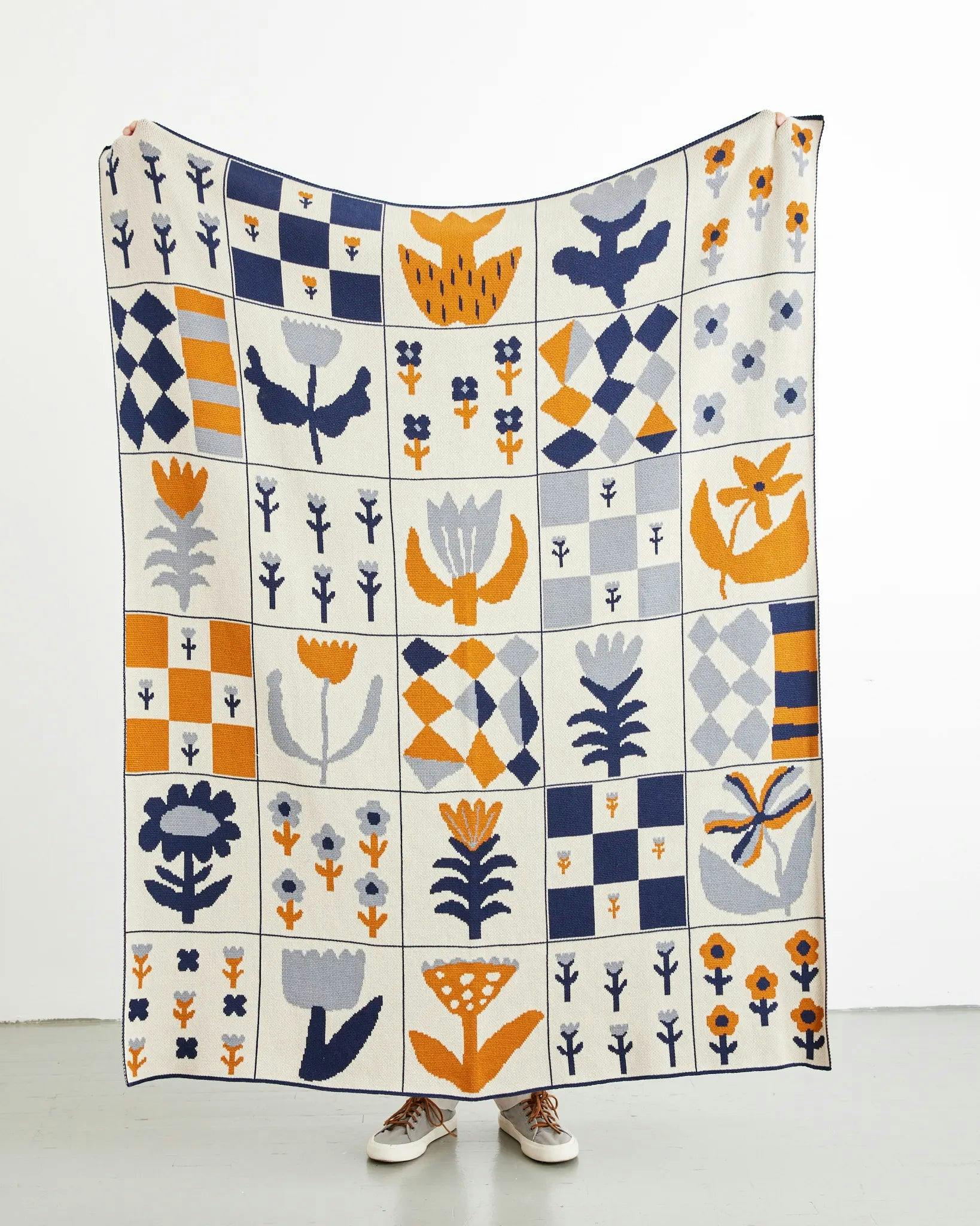Toni Darling Frank Knit Blanket