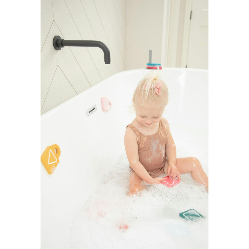 Shape Stacker Tub Hub
