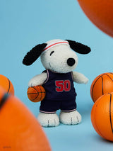 Basketball Snoopy - 9"