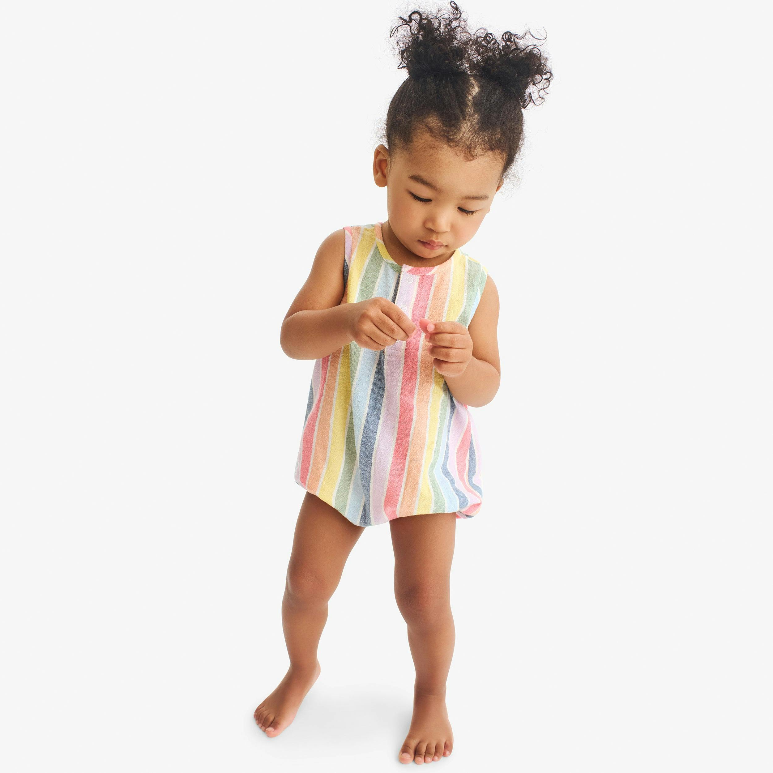 Baby cotton gauze bubble shortie in rainbow stripe