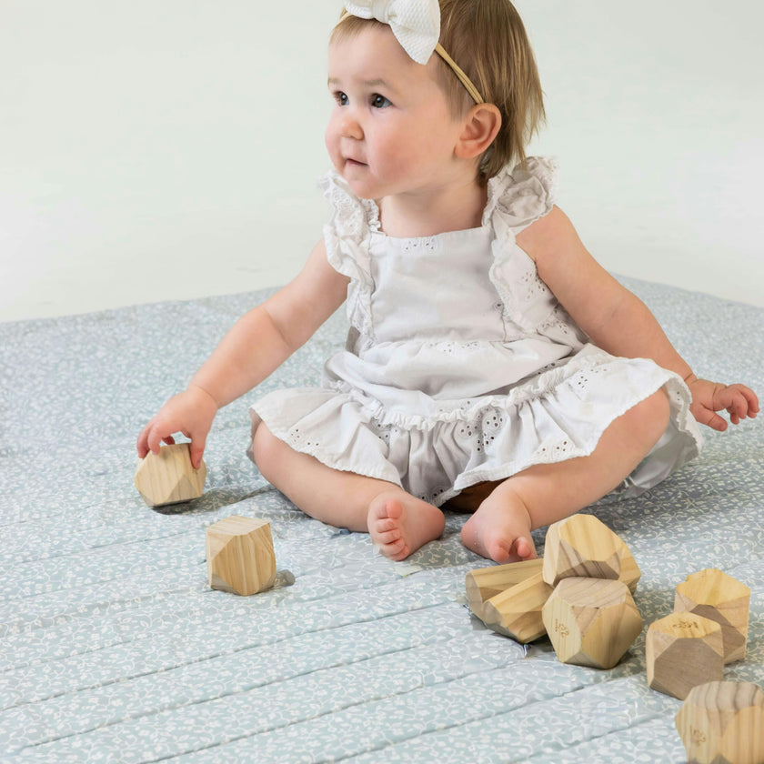 Wander Grande | Slate- Portable Playmat & Changing Mat