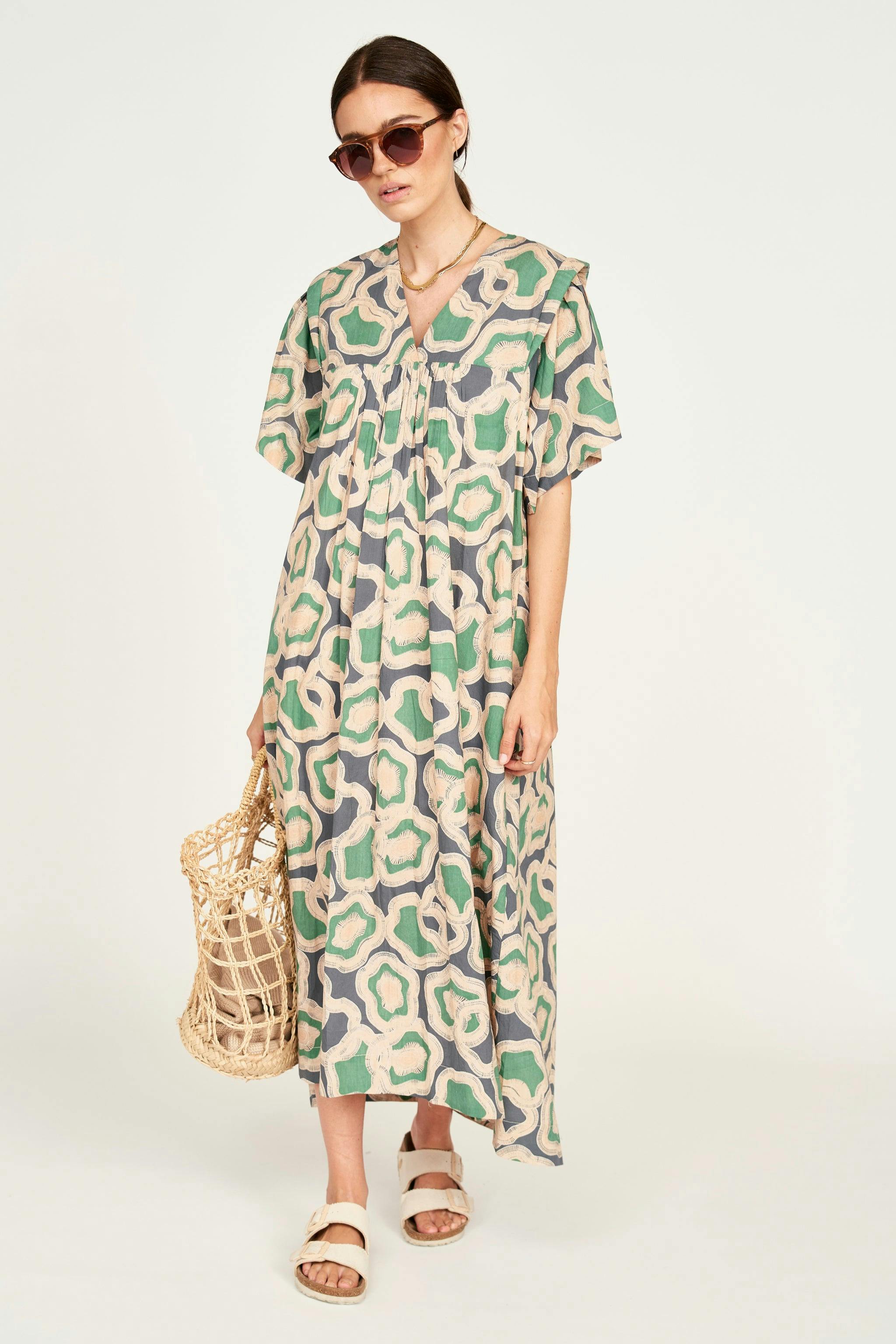 Belem Caftan in Marine Puddles