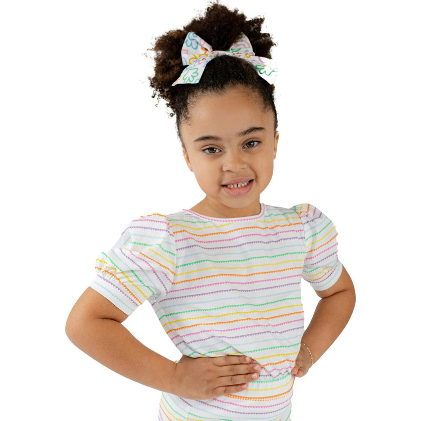 Puff Sleeve Tee in Rainbow Heart Stripe