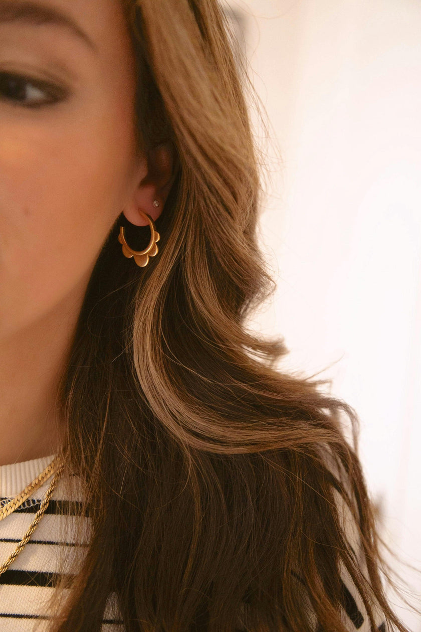 Scallop Hoops