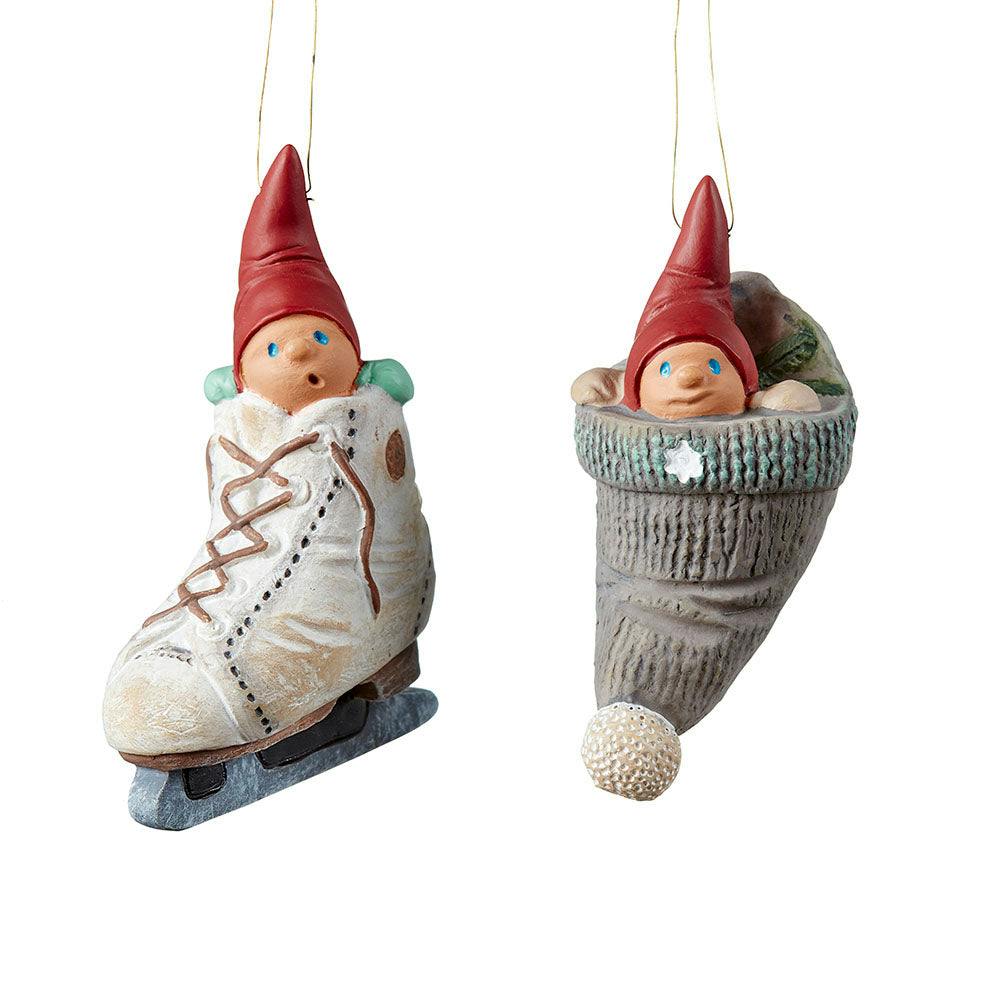 Hanging Christmas Ornaments