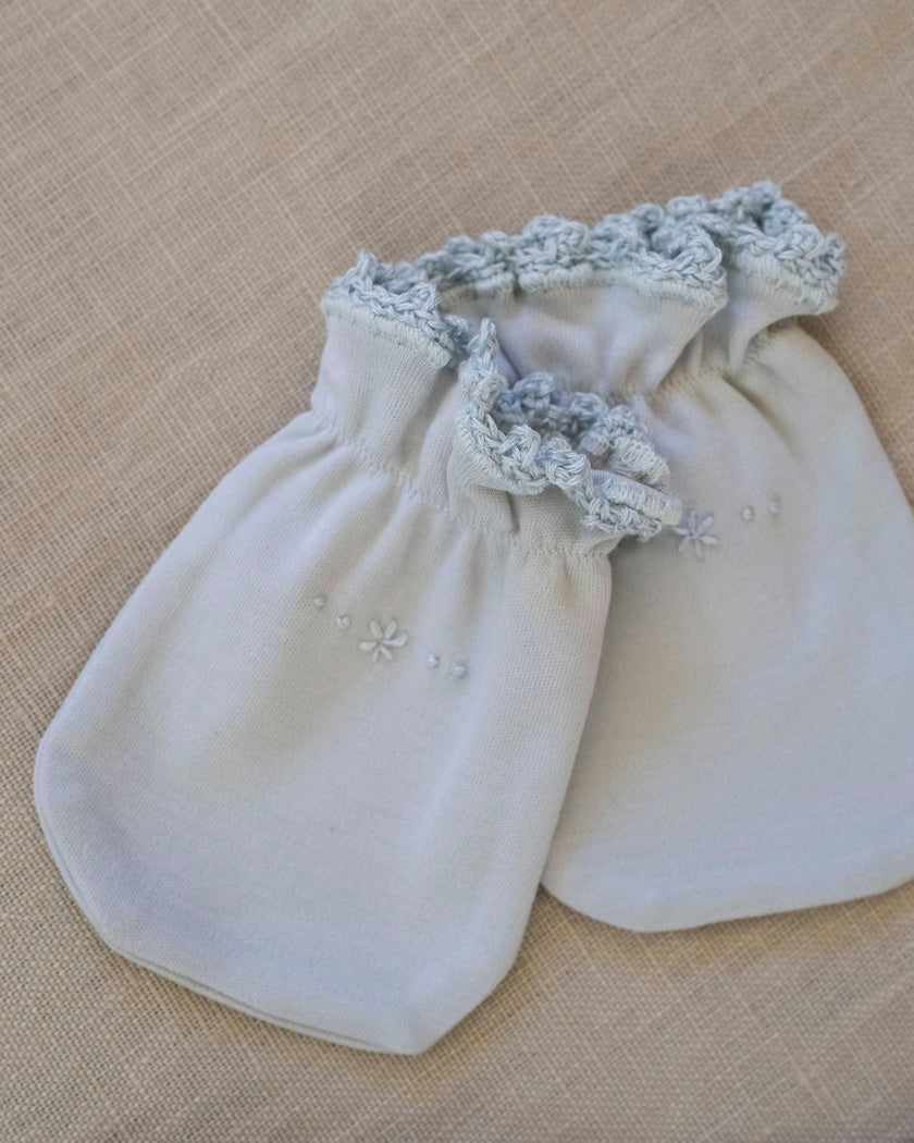 Bib/Mittens/Burp Cloth Set