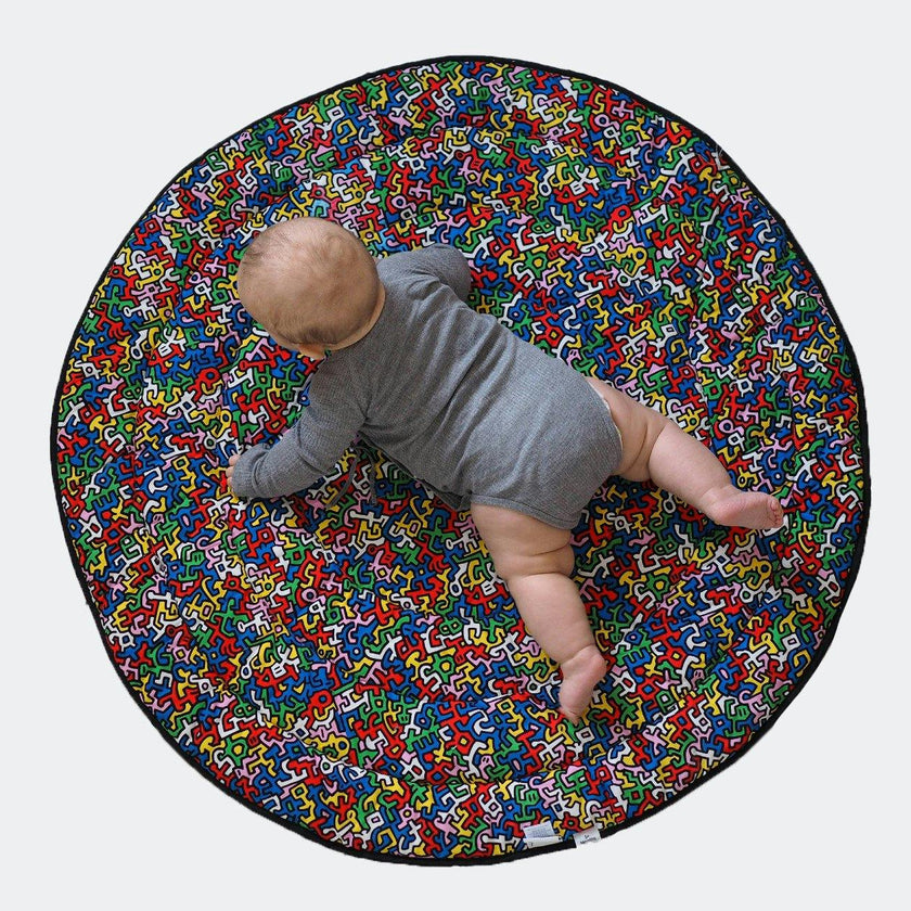 Etta Loves X Keith Haring Reversible Round Playmat