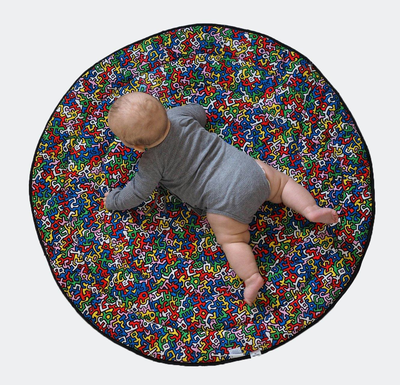Etta Loves X Keith Haring Reversible Round Playmat