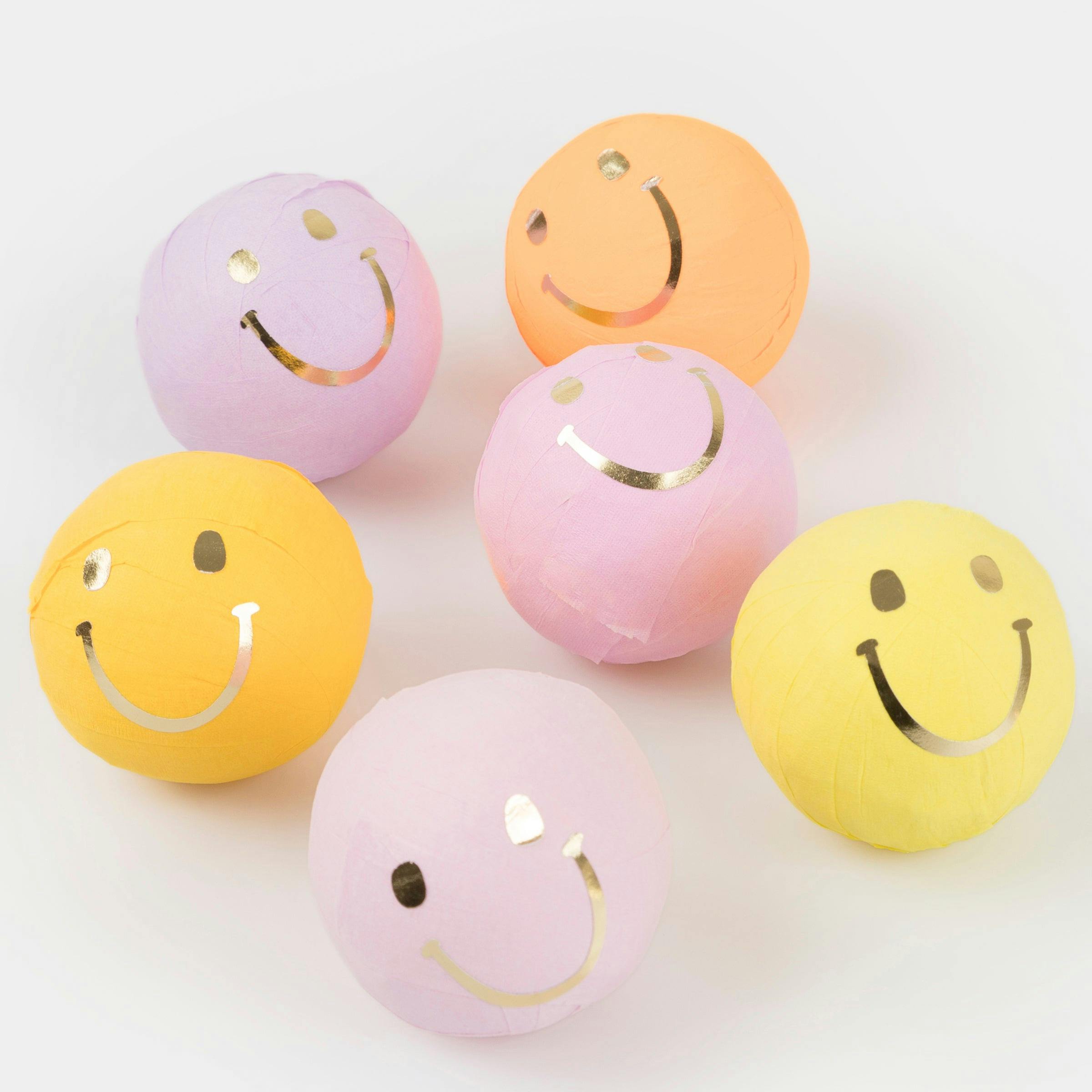 Happy Face Icons Surprise Balls