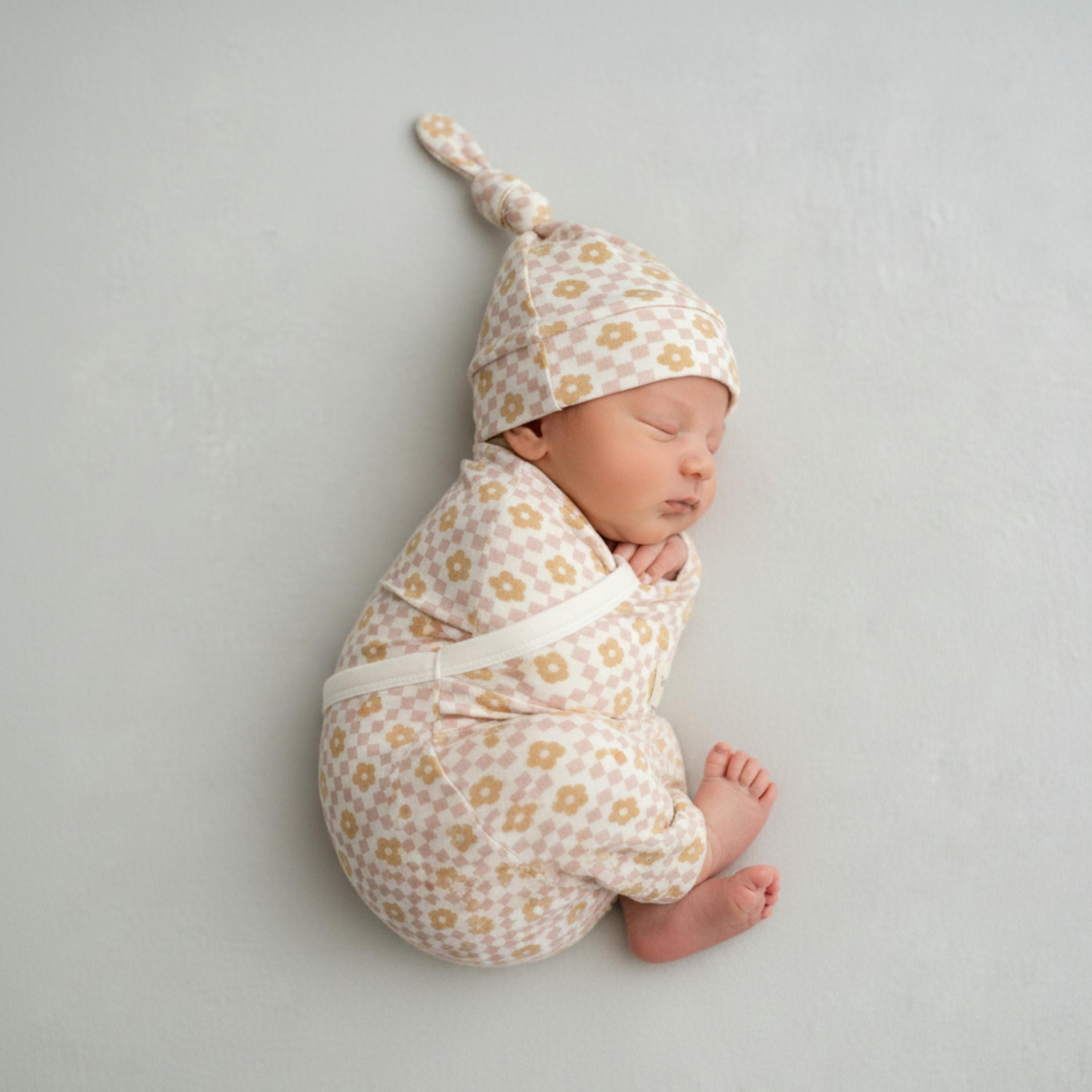 Organic Swaddle Blanket & Hat Set