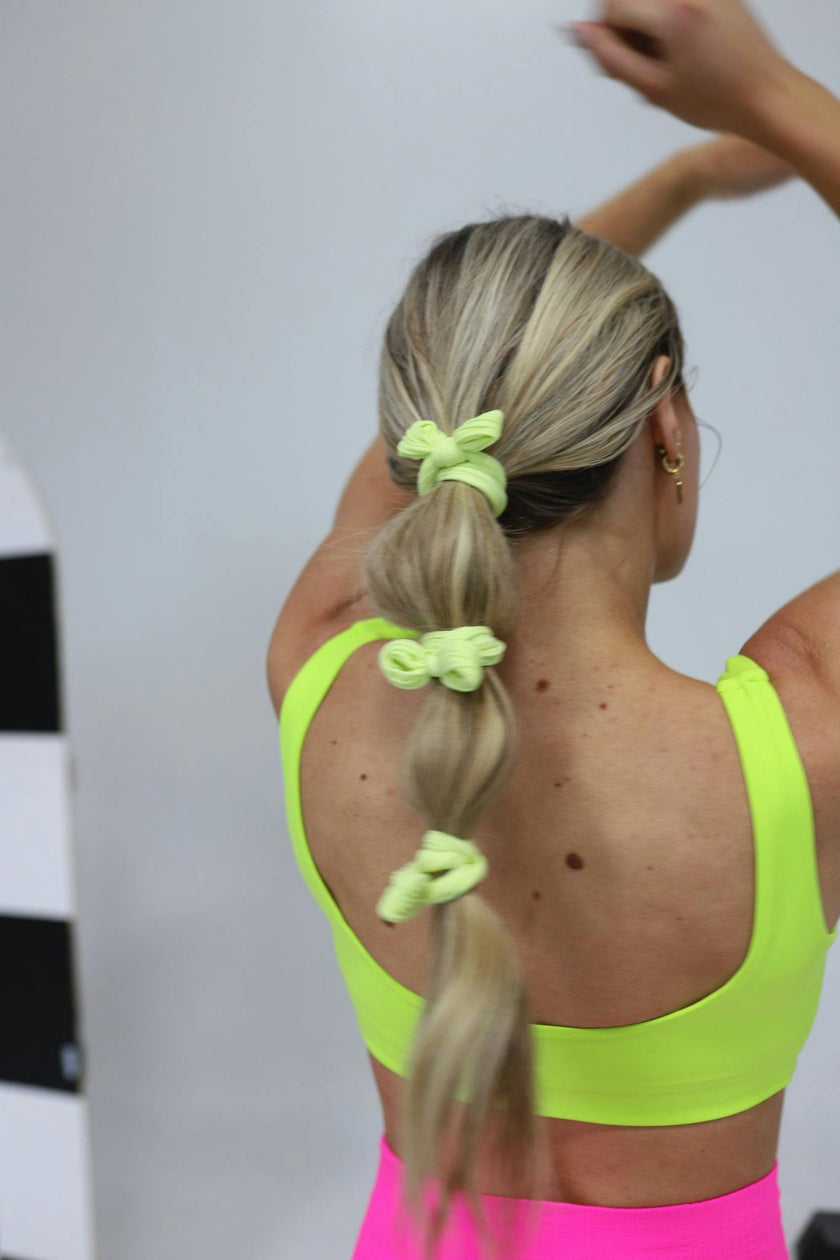 BOW SLICK BACK PONYTAILS (PACK OF 3)