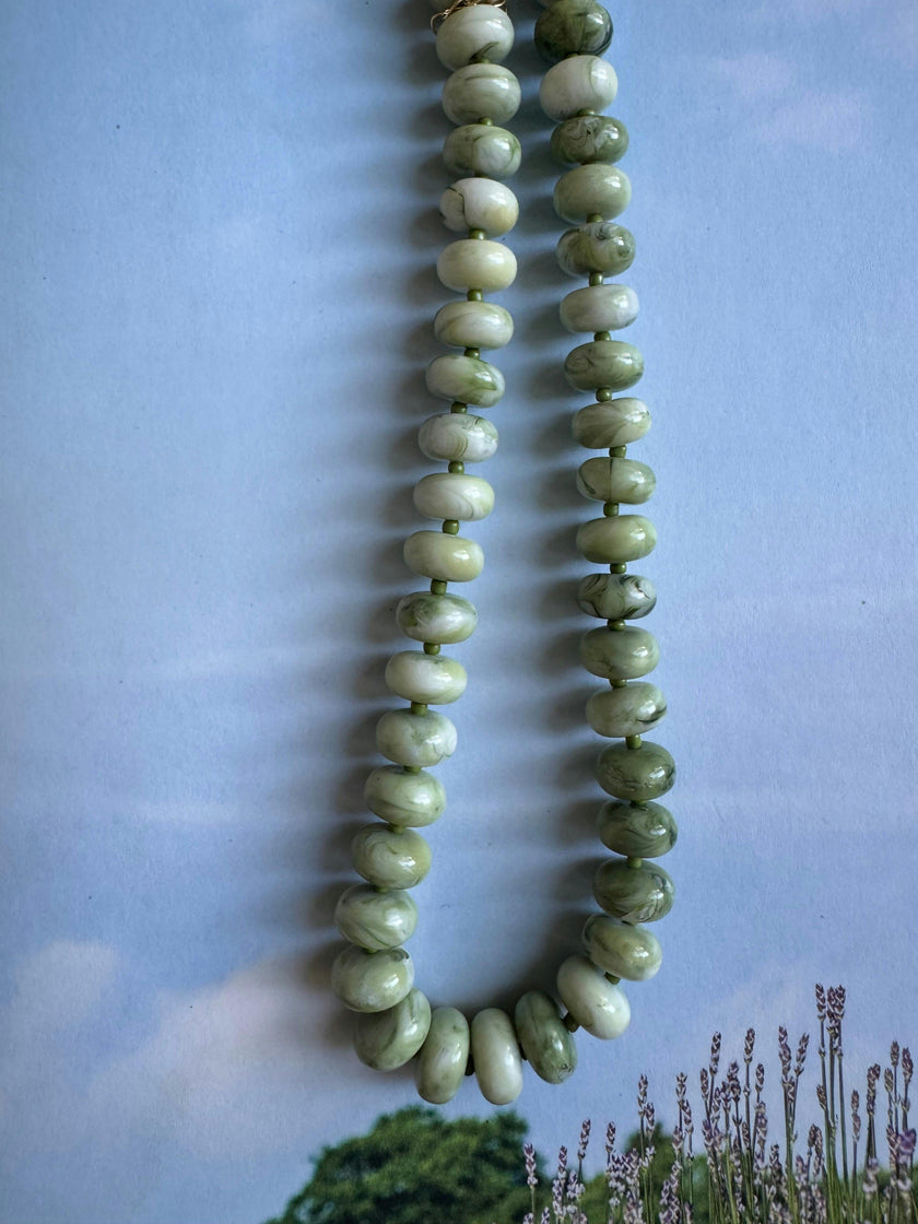 Vino Verde Necklace