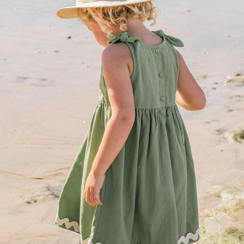 Piper Dress in La Vie en Palm