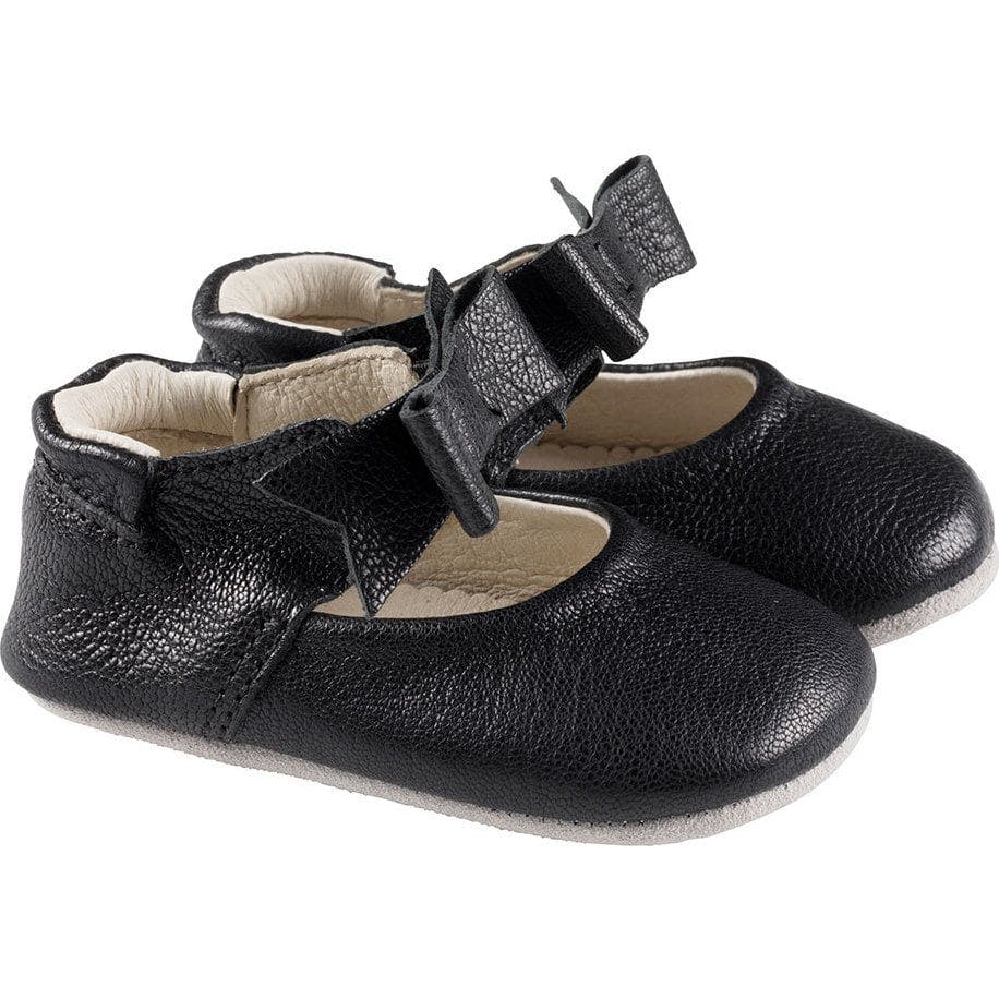 Sofia First Kicks