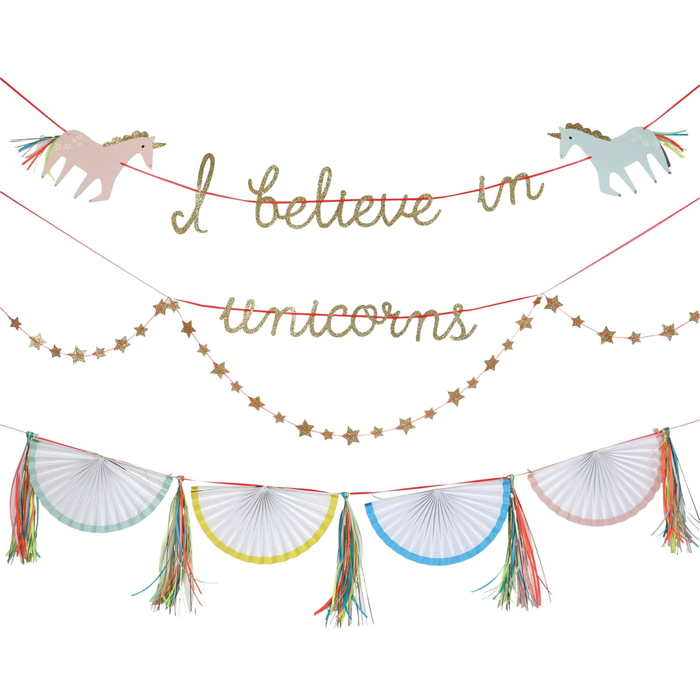 I Believe In Unicorns Garland Set