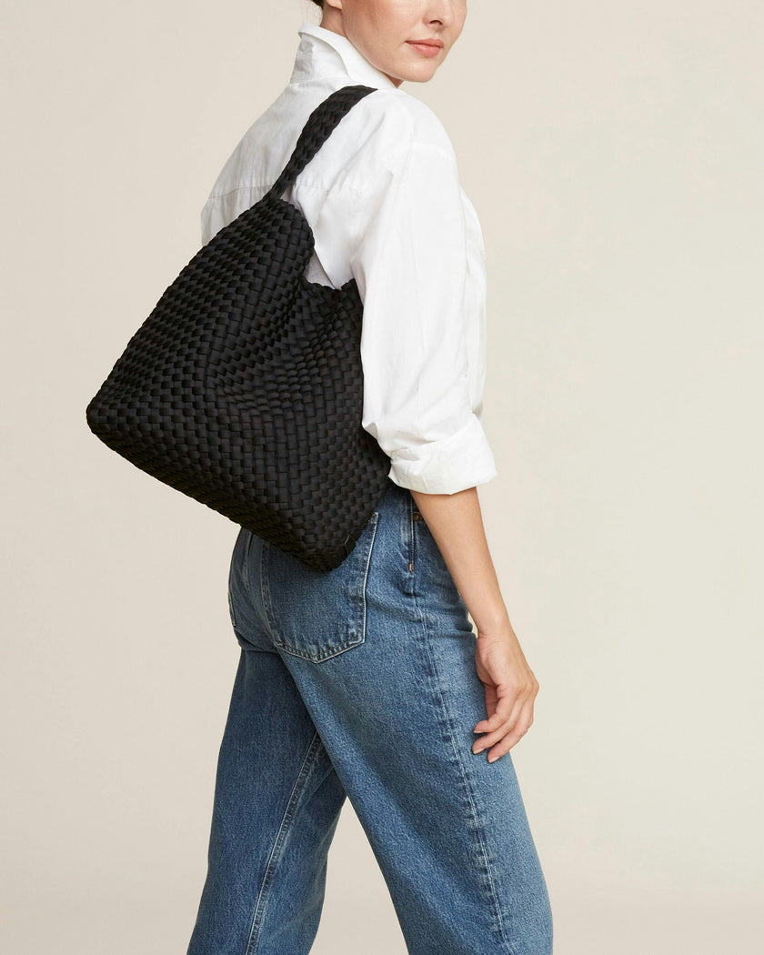 Nomad Medium Hobo | Onyx