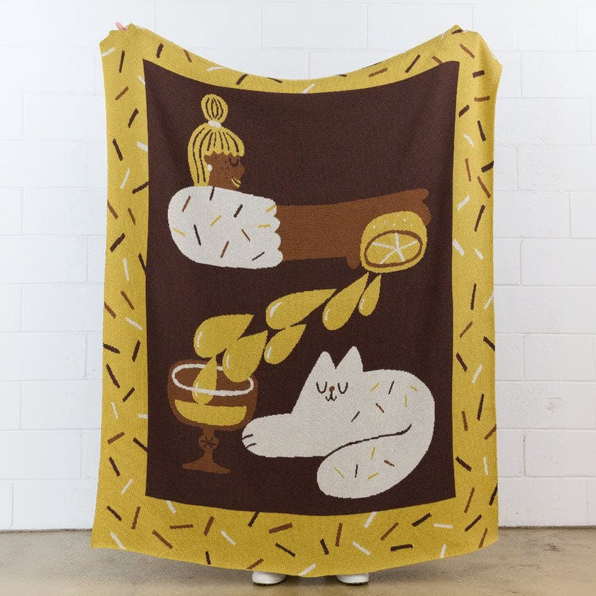 Cocktail Cat Knit Blanket